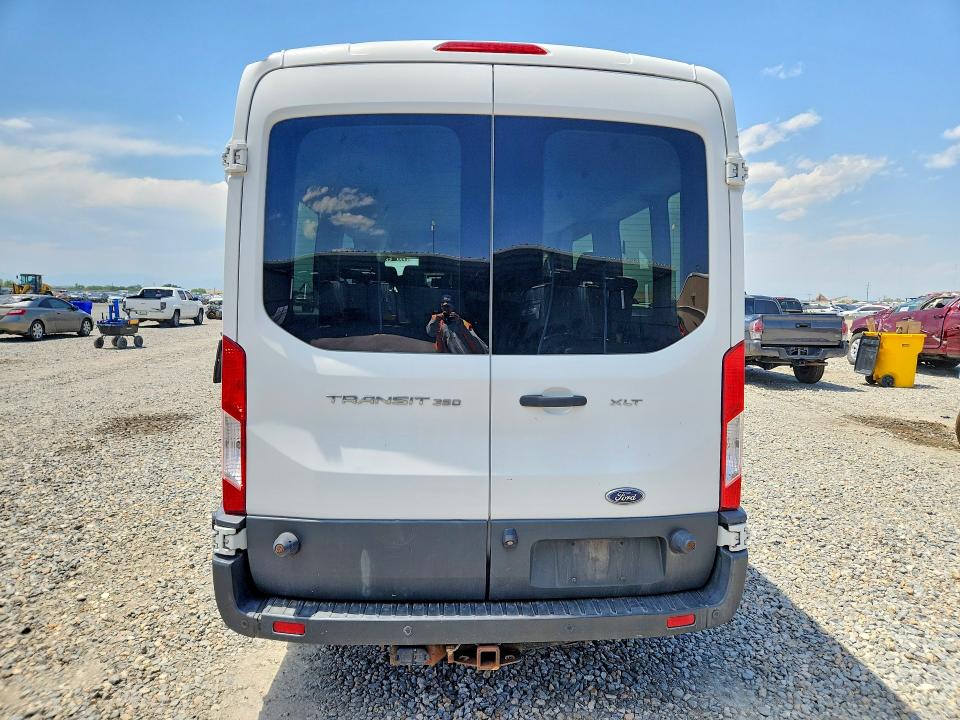 Photo 6 from auction – 2015 FORD TRANSIT with VIN 1FBZX2CM1FKA72369