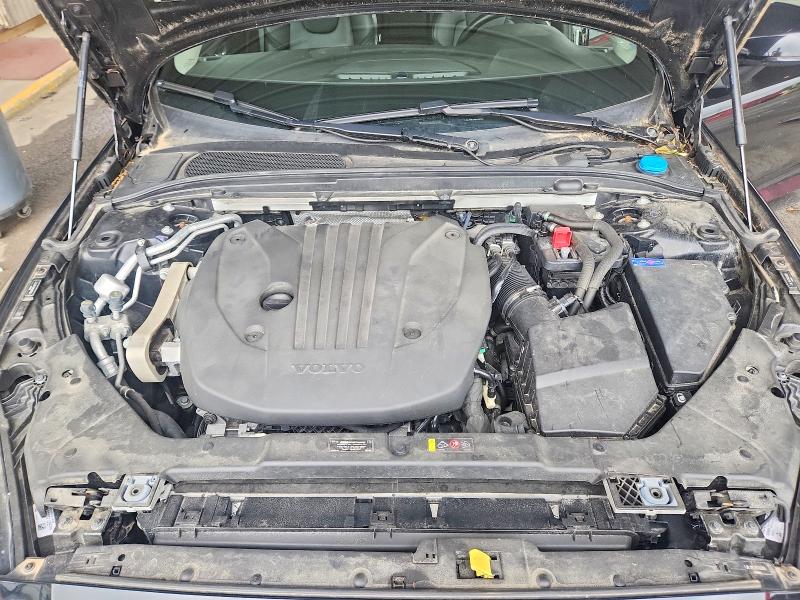 Photo 11 from auction – 2022 VOLVO S60 with VIN 7JRL12FZ7NG160260