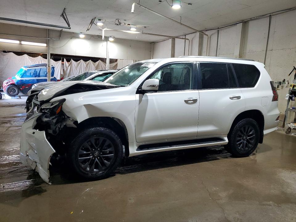 LEXUS GX 2021 with VIN JTJAM7BXXM5303272 - Photo from auction
