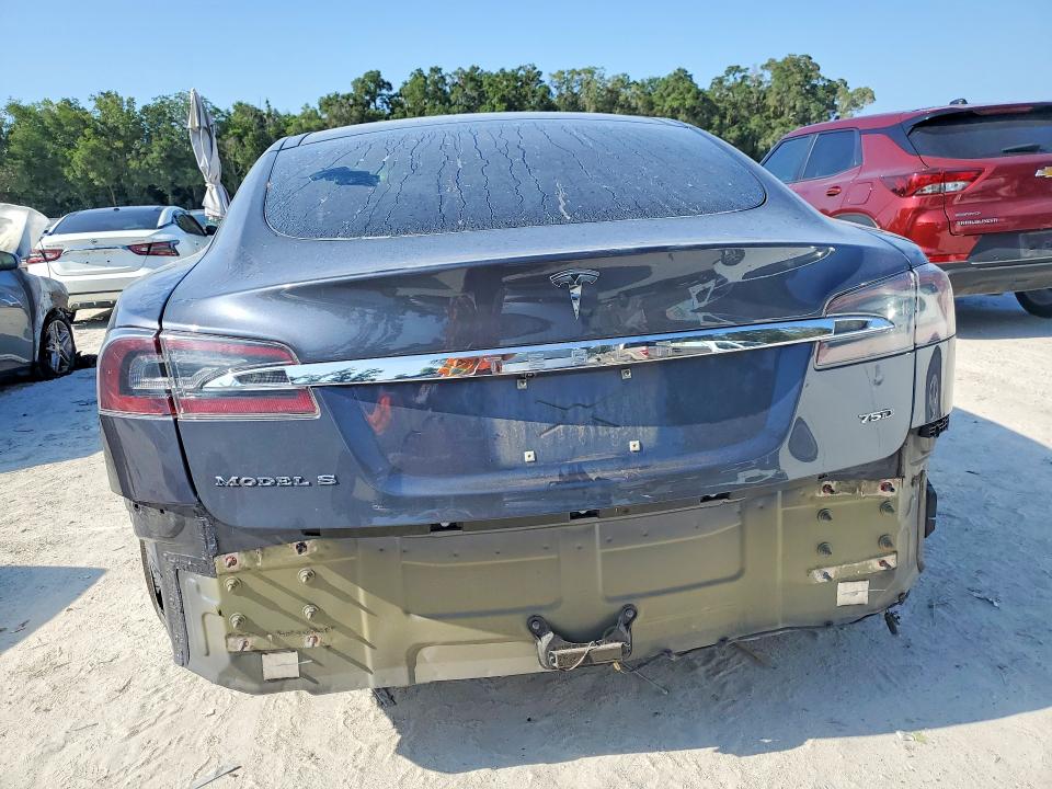 Photo 6 from auction – 2017 TESLA MODEL S with VIN 5YJSA1E21HF232447