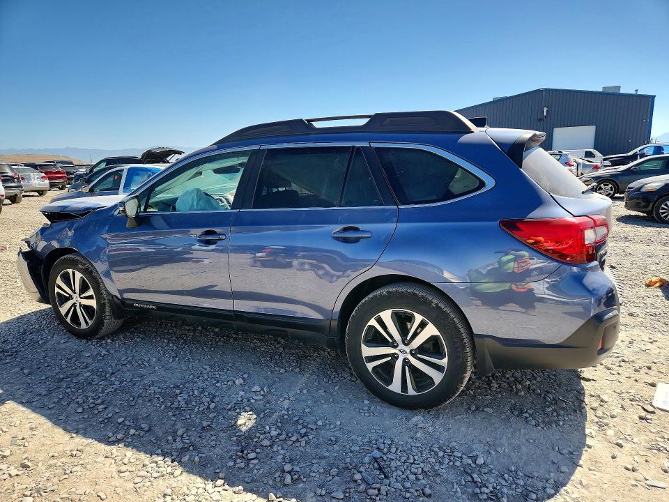 Photo 2 from auction – 2018 SUBARU OUTBACK with VIN 4S4BSENC9J3266809