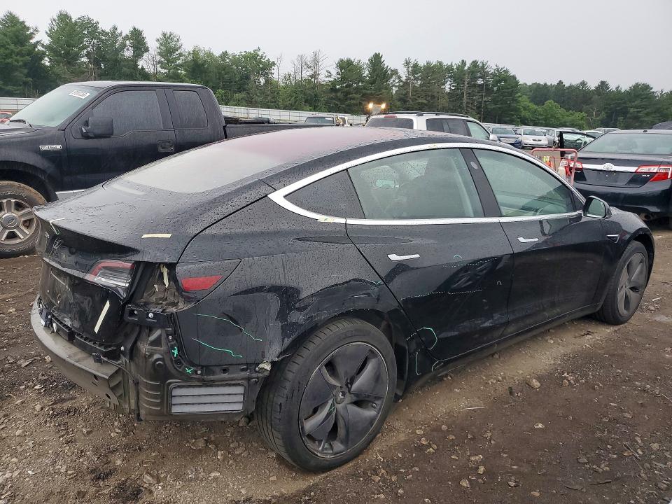 Photo 3 from auction – 2018 TESLA MODEL 3 with VIN 5YJ3E1EA5JF036081