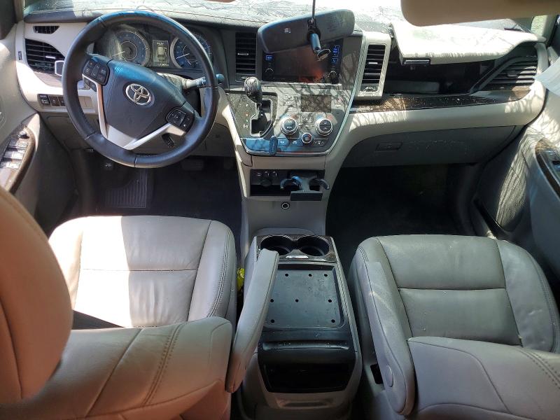 Photo 8 from auction – 2017 TOYOTA SIENNA with VIN 5TDDZ3DC8HS176140