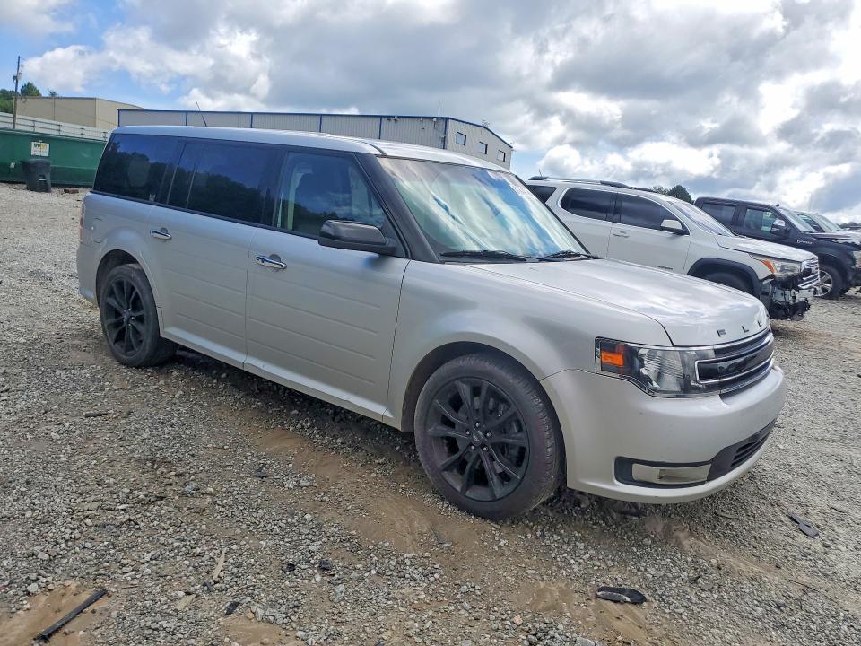 Photo 4 from auction – 2017 FORD FLEX with VIN 2FMGK5C87HBA14331