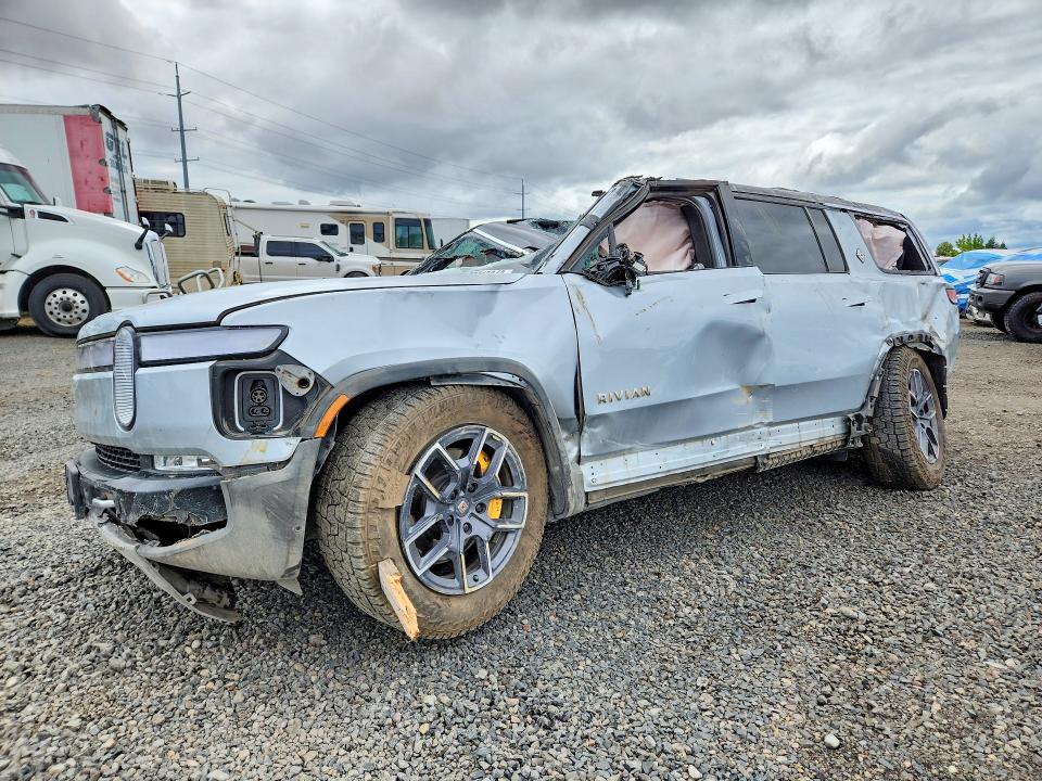2023 RIVIAN R1S - Търг №57715046