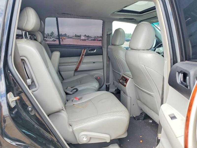 Снимка 11 от търг – 2012 TOYOTA HIGHLANDER с VIN 5TDYK3EHXCS079868
