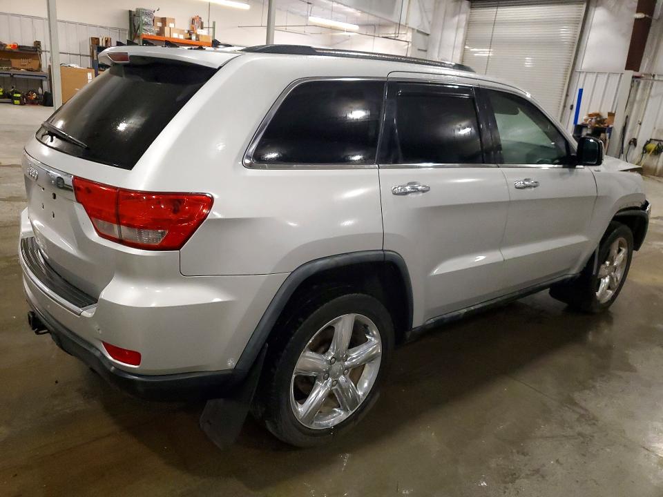 Photo 3 from auction – 2011 JEEP GRAND CHEROKEE with VIN 1J4RR6GG6BC603453