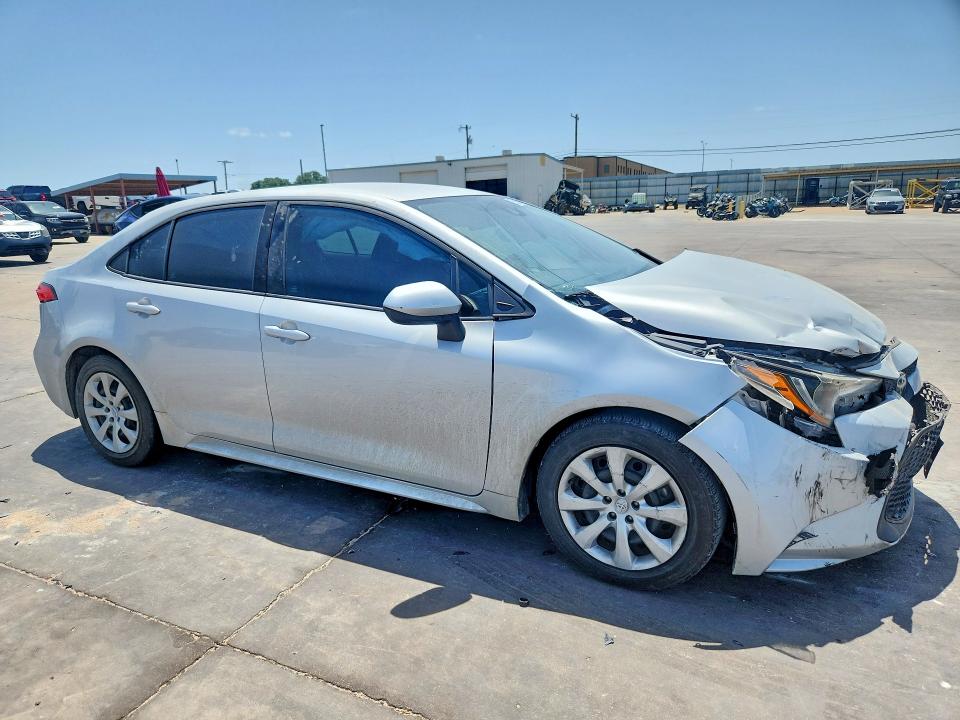 Photo 4 from auction – 2022 TOYOTA COROLLA with VIN 5YFEPMAE1NP285887