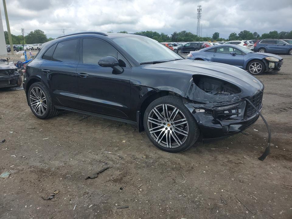 Photo 4 from auction – 2018 PORSCHE MACAN with VIN WP1AA2A5XJLB21608