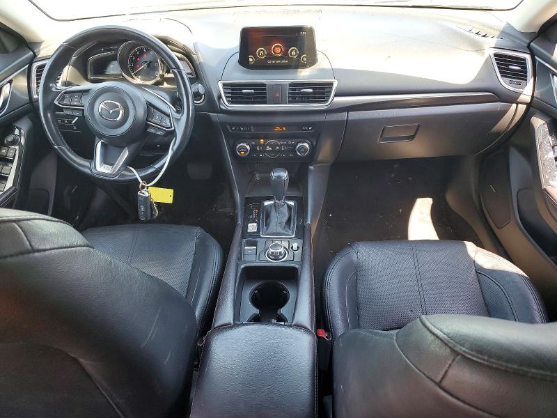 Photo 8 from auction – 2017 MAZDA 3 with VIN JM1BN1M37H1116564