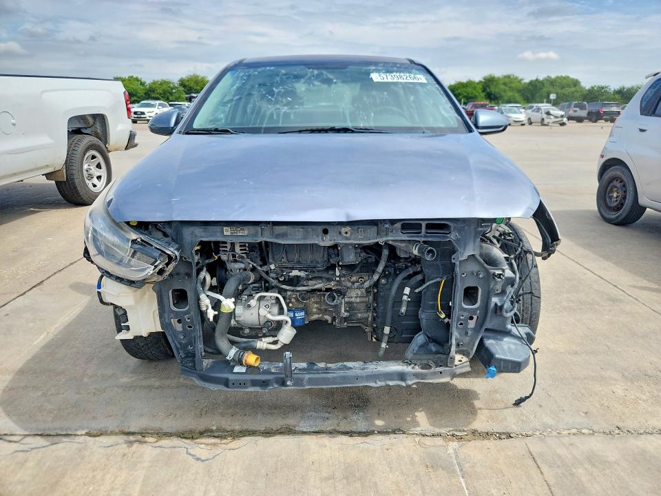 Photo 5 from auction – 2018 HYUNDAI ACCENT with VIN 3KPC24A31JE022556