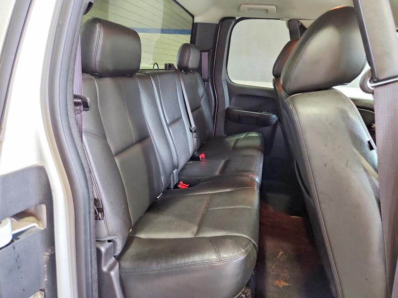 Photo 10 from auction – 2012 CHEVROLET SILVERADO with VIN 1GCRKTE77CZ333501
