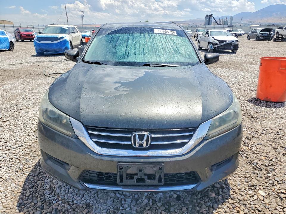 Photo 5 from auction – 2015 HONDA ACCORD with VIN 1HGCR2F37FA011517