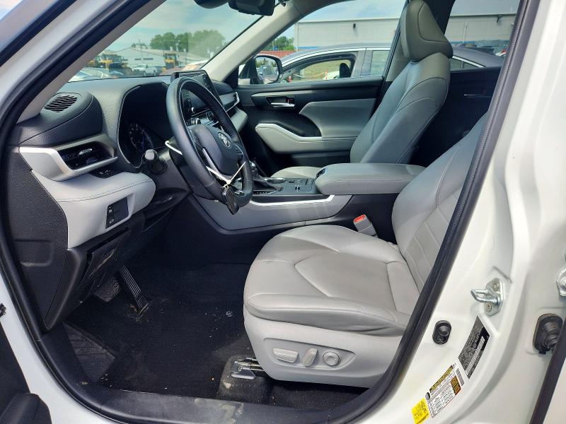 صورة رقم 7 من المزاد - 2021 TOYOTA HIGHLANDER مع VIN 5TDGBRCH5MS526223