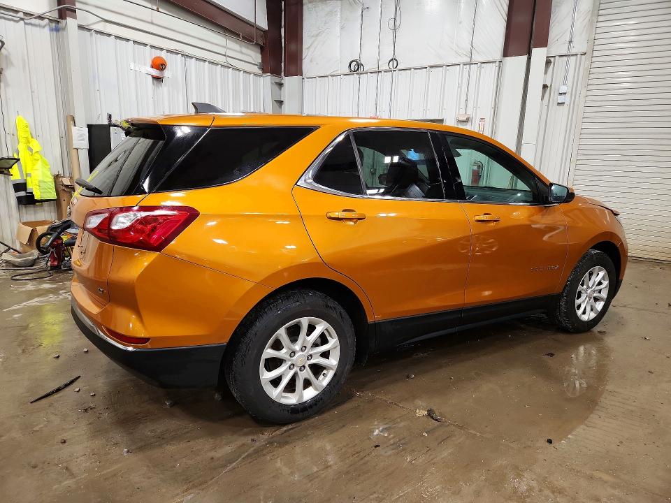Photo 3 from auction – 2018 CHEVROLET EQUINOX with VIN 2GNAXJEV7J6171290