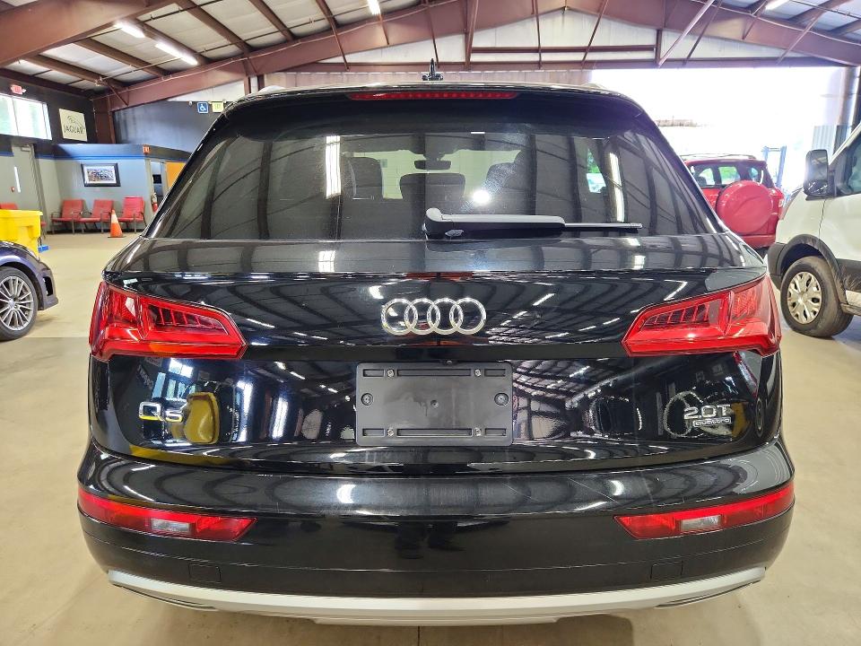 Photo 6 from auction – 2018 AUDI Q5 with VIN WA1ANAFY1J2133617