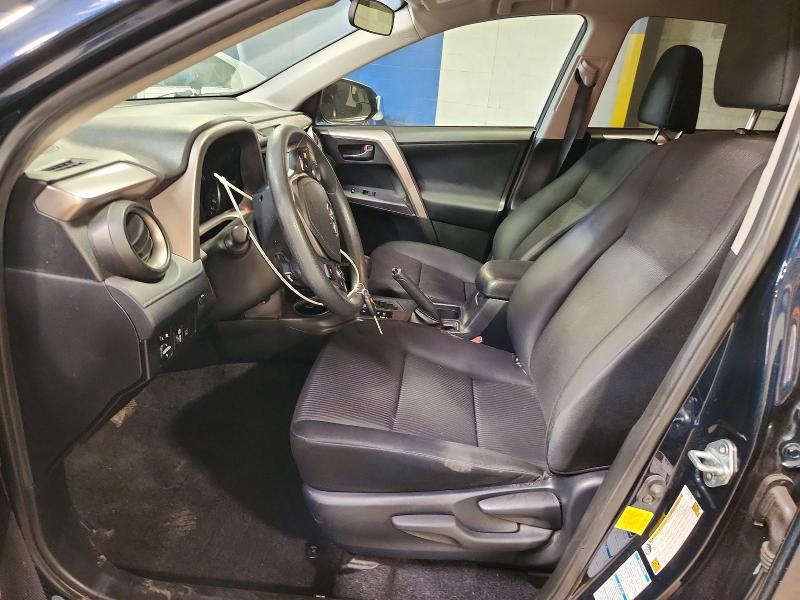 Photo 7 from auction – 2018 TOYOTA RAV4 with VIN JTMBFREV0JJ240516