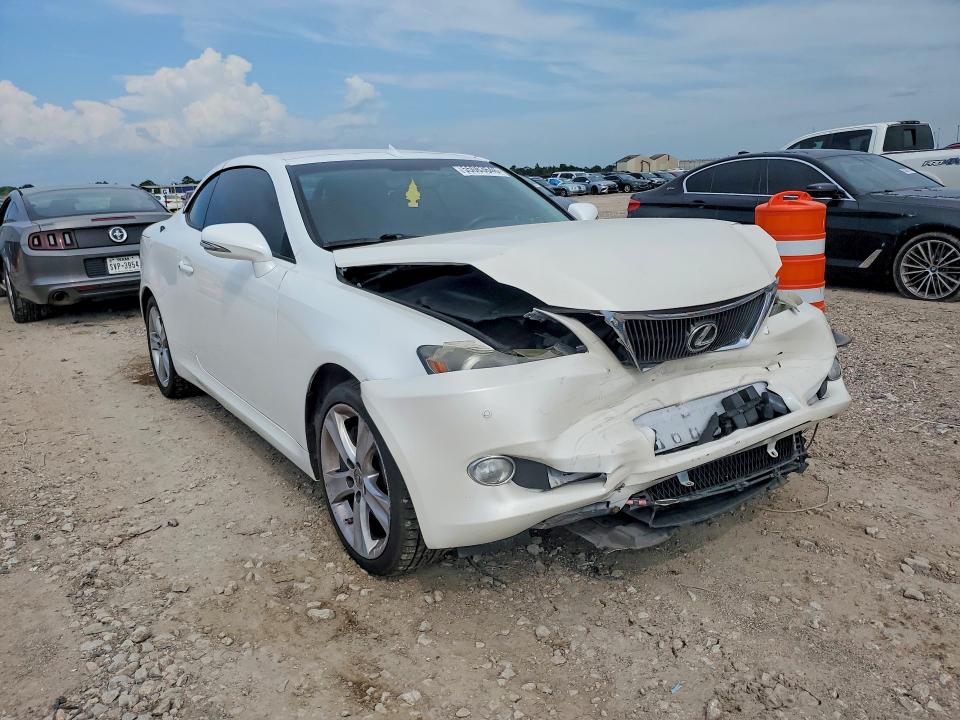 Photo 4 from auction – 2012 LEXUS IS with VIN JTHFE2C24C2508757