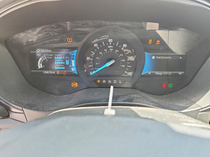 Photo 9 from auction – 2018 FORD FUSION with VIN 3FA6P0LU8JR101427