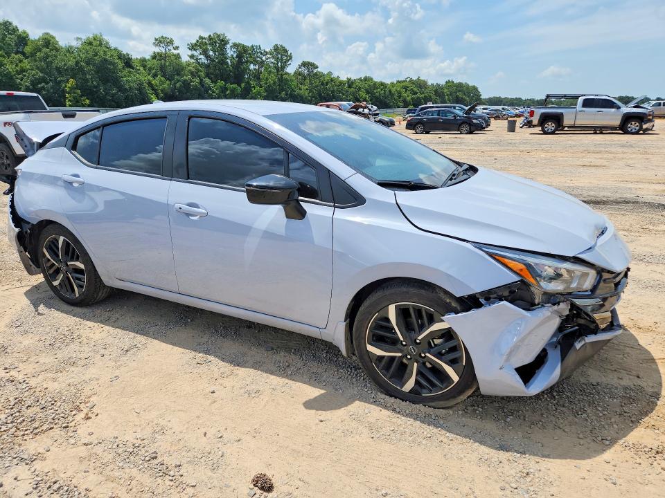 Photo 4 from auction – 2025 NISSAN VERSA with VIN 3N1CN8FV1SL858831