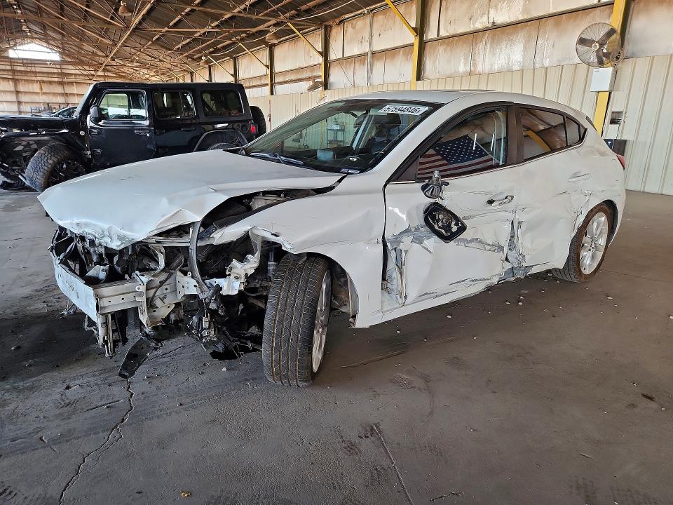 MAZDA 3 2014 with VIN JM1BM1L31E1136289 - Photo from auction