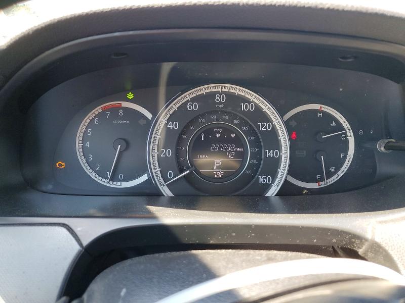 Photo 9 from auction – 2015 HONDA ACCORD with VIN 1HGCR2F33FA251180