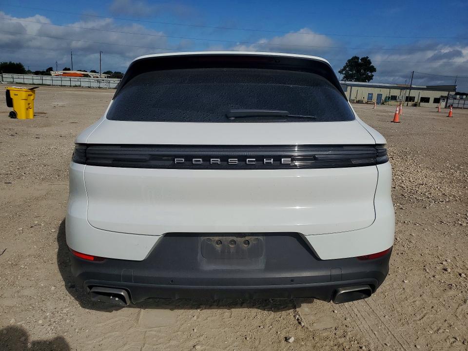 Photo 6 from auction – 2024 PORSCHE CAYENNE with VIN WP1AA2AY4RDA06552