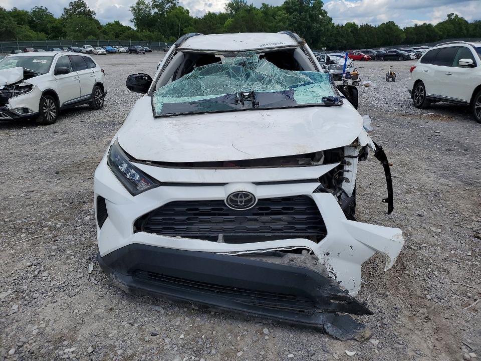 Photo 5 from auction – 2019 TOYOTA RAV4 with VIN 2T3F1RFV9KC009357