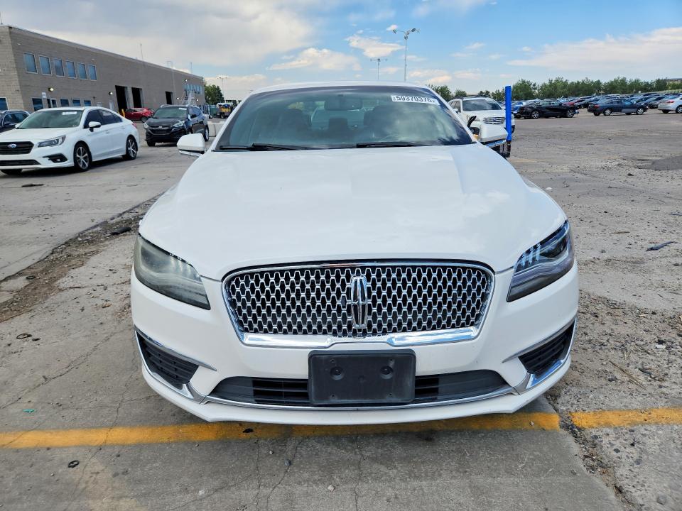 Photo 5 from auction – 2018 LINCOLN MKZ with VIN 3LN6L5B98JR625186