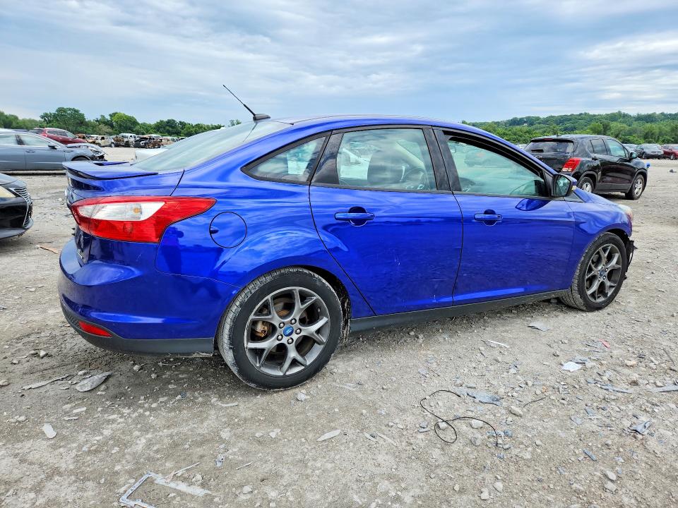 Photo 3 from auction – 2013 FORD FOCUS with VIN 1FADP3F21DL107334