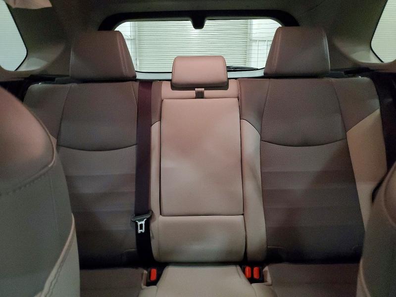 Photo 10 from auction – 2020 TOYOTA RAV4 with VIN JTMN1RFV3LJ035768