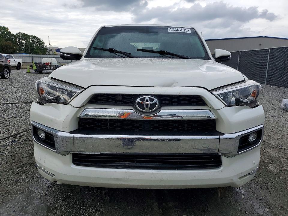 Photo 5 from auction – 2018 TOYOTA 4RUNNER with VIN JTEZU5JR5J5170974