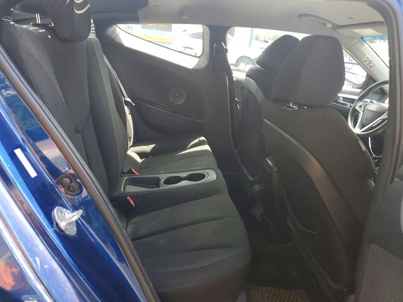 Photo 10 from auction – 2016 HYUNDAI VELOSTER with VIN KMHTC6AD4GU274325
