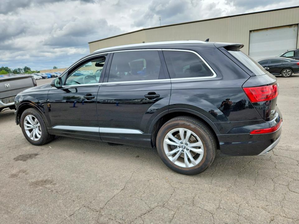 Photo 2 from auction – 2018 AUDI Q7 with VIN WA1LAAF72JD027189