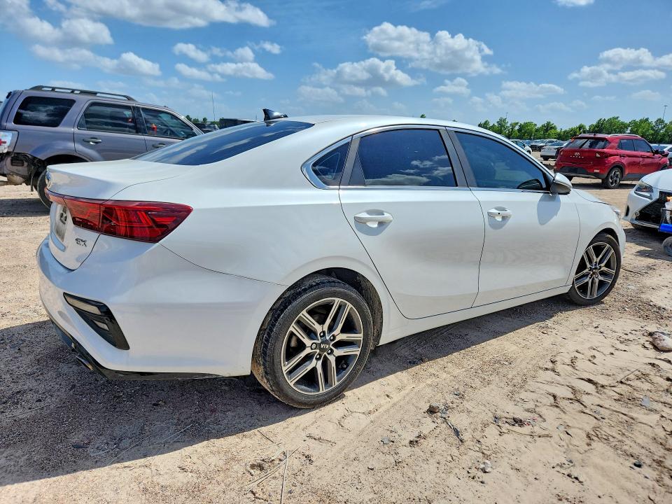 Photo 3 from auction – 2019 KIA FORTE with VIN 3KPF54AD2KE056682