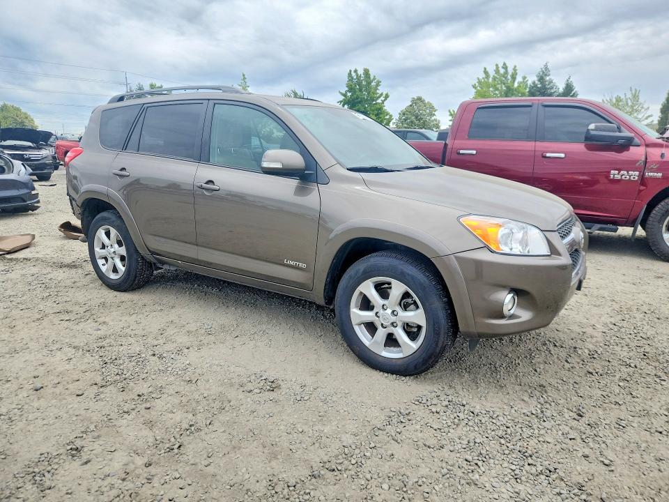 Photo 4 from auction – 2011 TOYOTA RAV4 with VIN 2T3DK4DV2BW063415