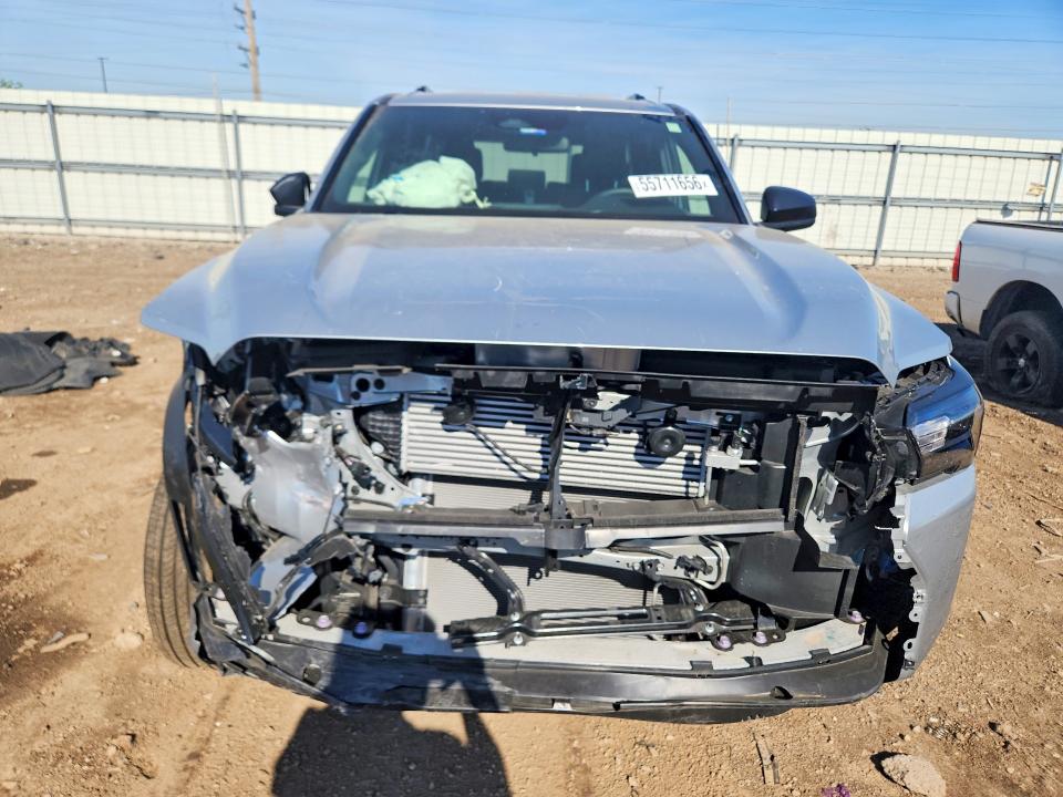 Photo 5 from auction – 2025 TOYOTA 4RUNNER with VIN JTEVA5BRXS5068660