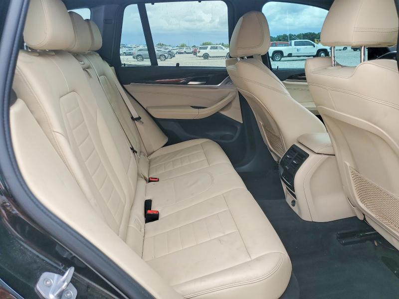 صورة رقم 11 من المزاد - 2019 BMW X3 مع VIN 5UXTR7C53KLR53045