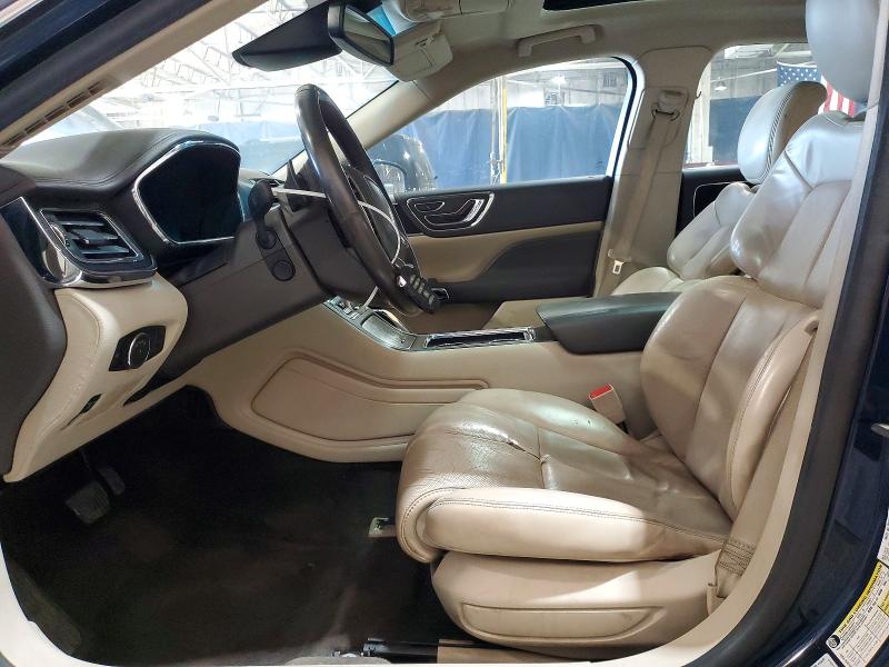 Photo 7 from auction – 2017 LINCOLN CONTINENTAL with VIN 1LN6L9TK3H5627949