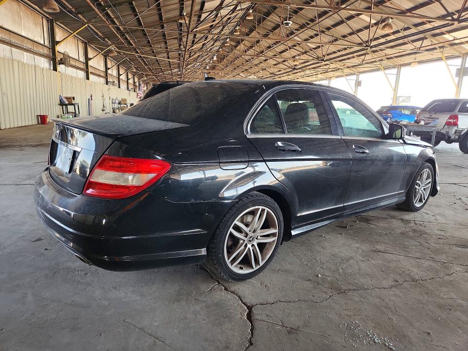Photo 3 from auction – 2008 MERCEDES-BENZ C with VIN WDDGF56X28F032106