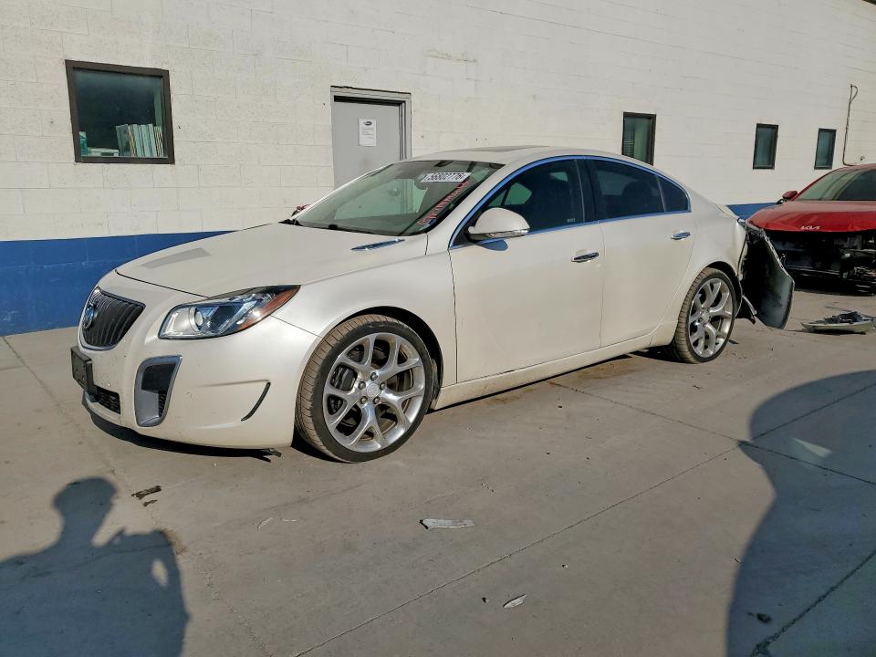 BUICK REGAL 2013 with VIN 2G4GV5GVXD9247953 - Photo from auction