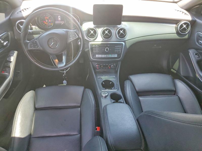 Photo 8 from auction – 2018 MERCEDES-BENZ CLA with VIN WDDSJ4GB3JN595697