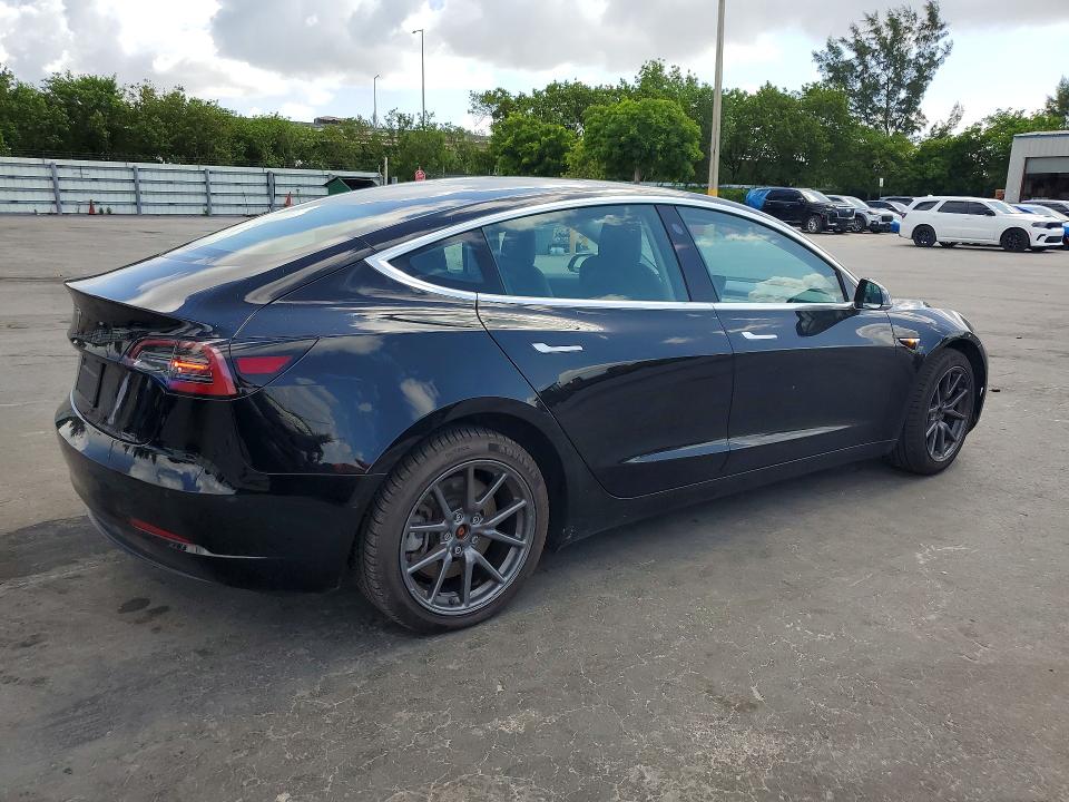 Photo 3 from auction – 2019 TESLA MODEL 3 with VIN 5YJ3E1EAXKF416096