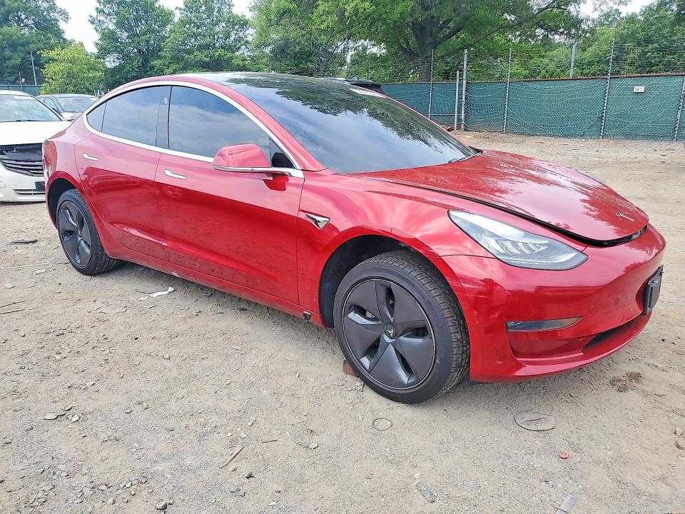 Photo 4 from auction – 2019 TESLA MODEL 3 with VIN 5YJ3E1EB7KF496739