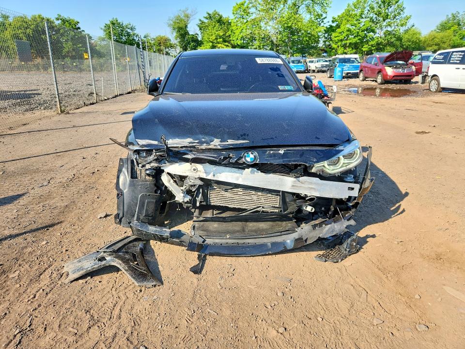 Photo 5 from auction – 2018 BMW 320 with VIN WBA8E5G59JNV01828