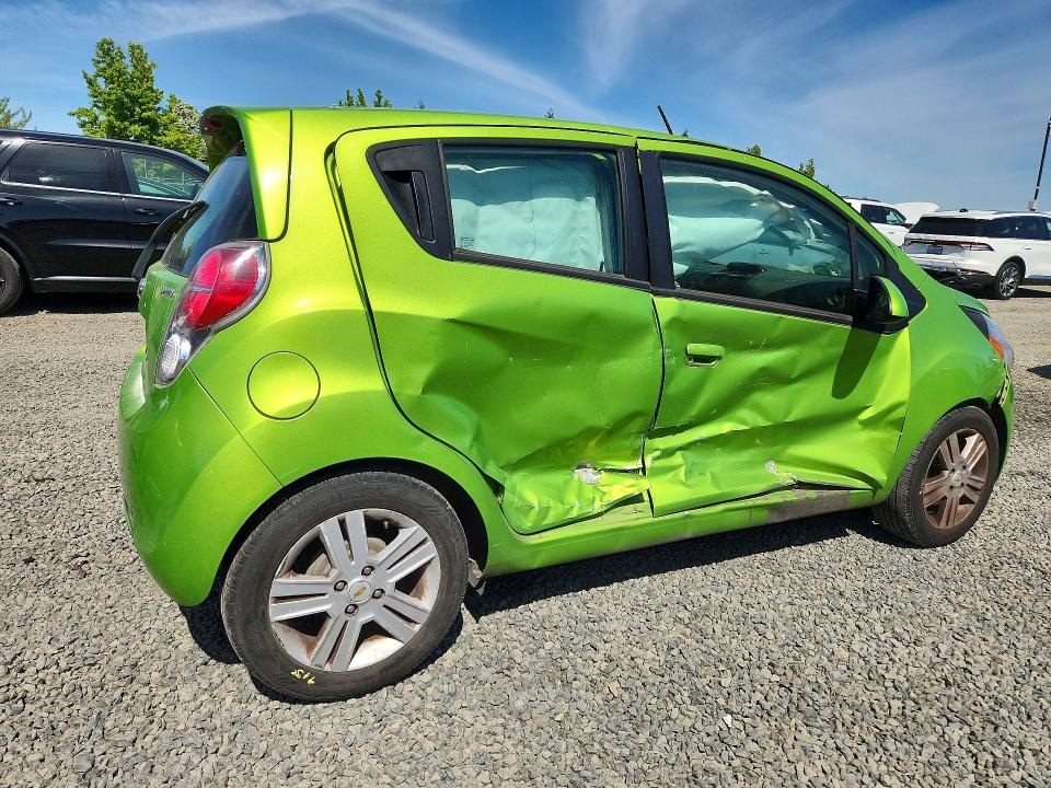 Photo 3 from auction – 2015 CHEVROLET SPARK with VIN KL8CD6S97FC742749