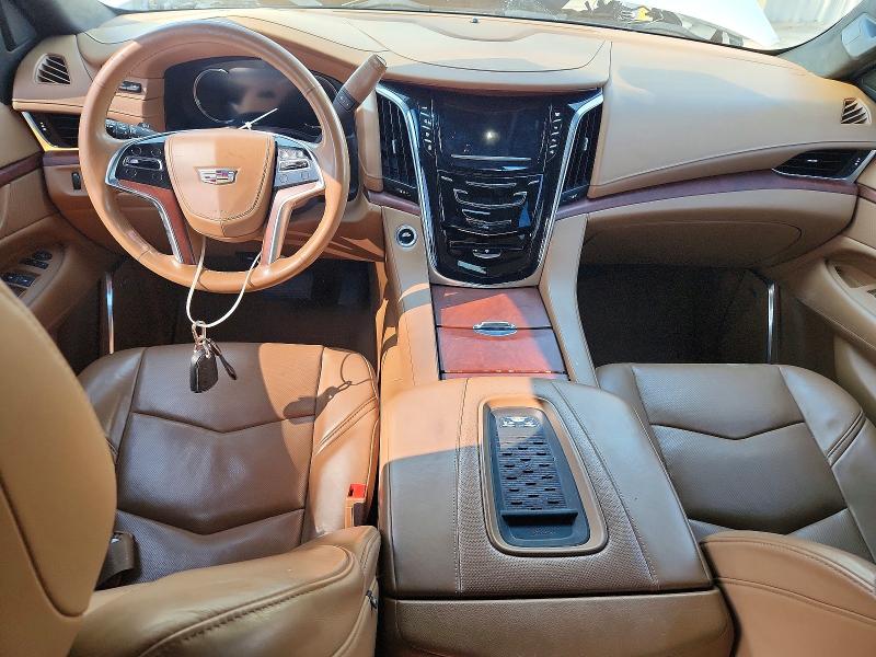 Photo 8 from auction – 2017 CADILLAC ESCALADE with VIN 1GYS4DKJ0HR163971
