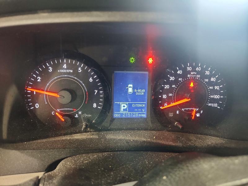 Photo 9 from auction – 2017 TOYOTA SIENNA with VIN 5TDJZ3DC9HS155199