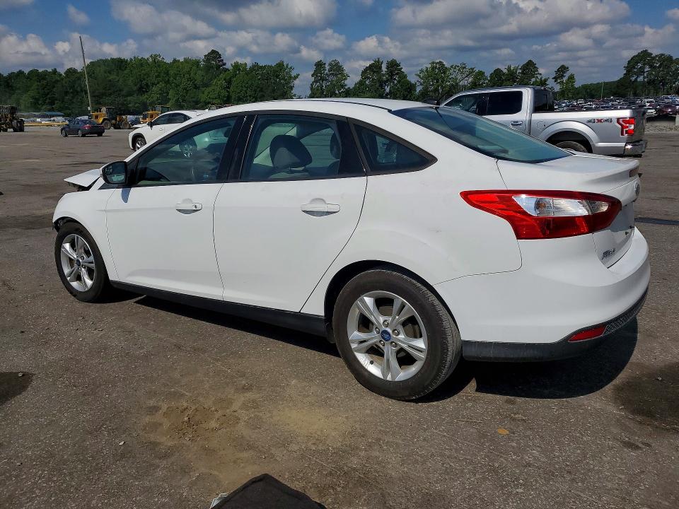 Photo 2 from auction – 2014 FORD FOCUS with VIN 1FADP3F21EL291627
