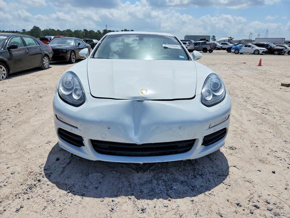 Photo 5 from auction – 2015 PORSCHE PANAMERA with VIN WP0AA2A72FL006947